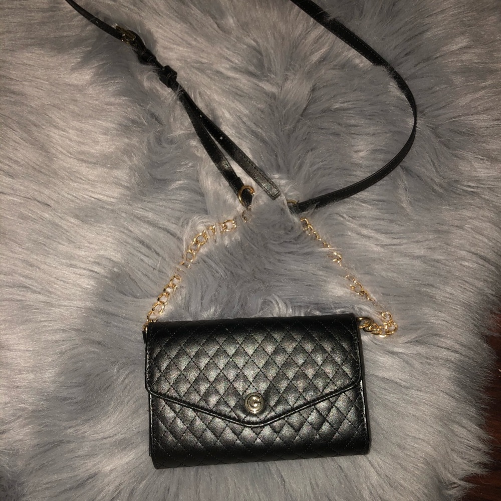 G by Guess black small crossbody purse